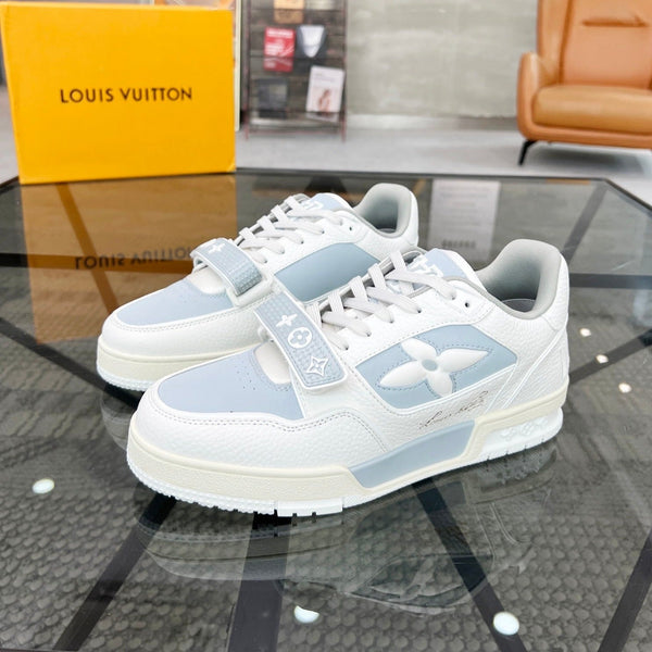 LV TRAINER SNEAKER WHITE CALFSKIN MIX LIGHT BLUE SUEDE