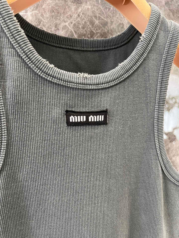 Miu Miu 25 Knitted Vest Skirt Gray Cotton