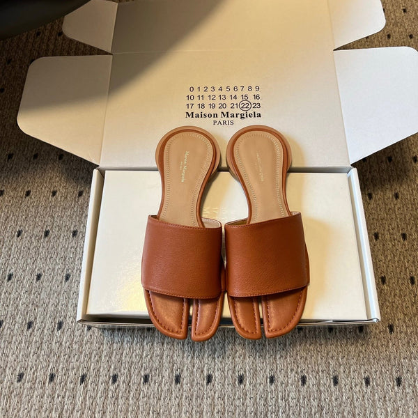 MM Tabi Flat Mule Brown Sheepskin 803751