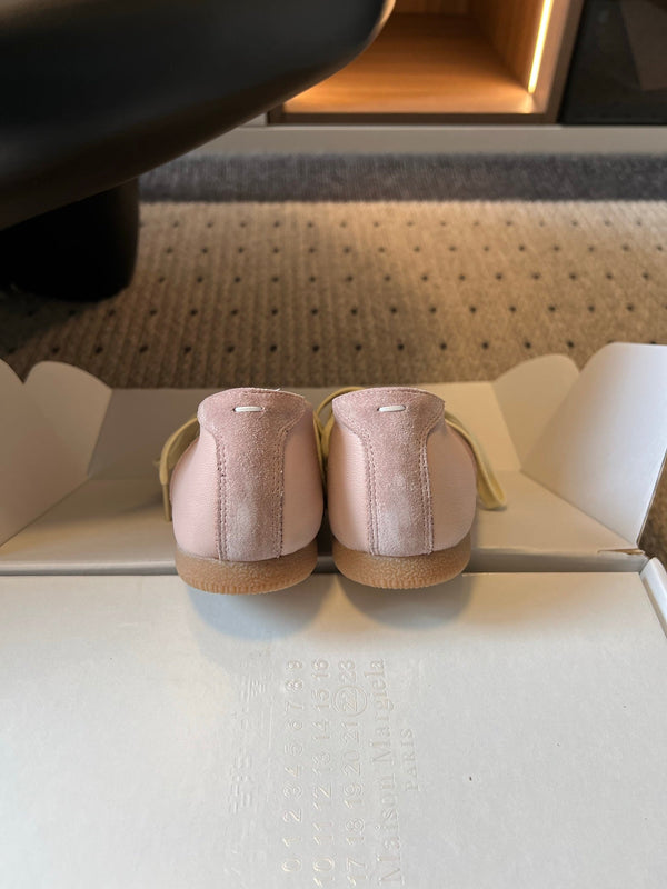 MM Replica Sneakers Light Pink Suede 803724