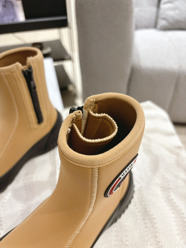 Stivaletti CD in tessuto elastico giallo beige