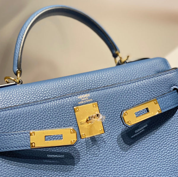 HM KELLY 28CM BLUE TOGO GOLD HARDWARE