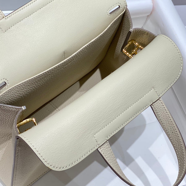 HALZAN 25 HANDLE BAG IN BEIGE GRAINED CALFSKIN