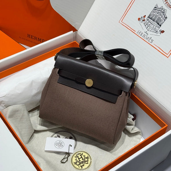 HM Mini Herbag Gold Buckle 20 Coffee Canvas e pelle bovina Hunter 243300