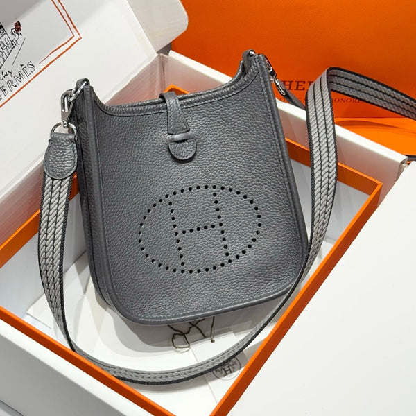 Borsa Hermes Evelyn 18 in pelle Epsom grigio grafite 255530