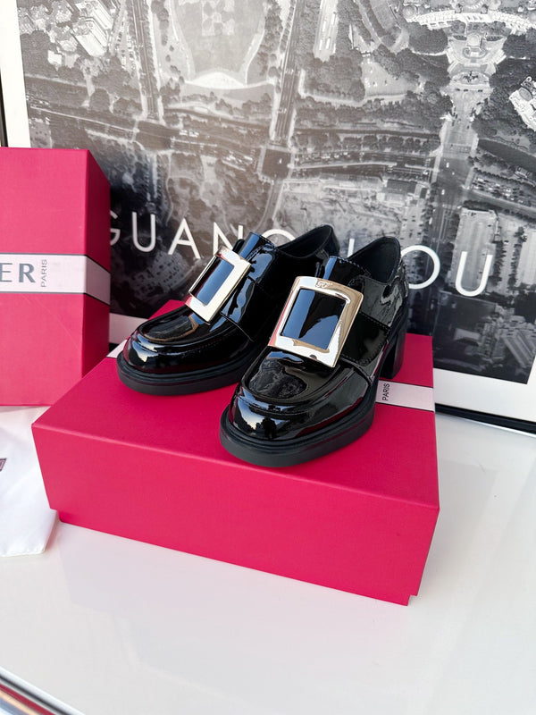 Loafers Viv Black Cowhide Patent Leather 184409