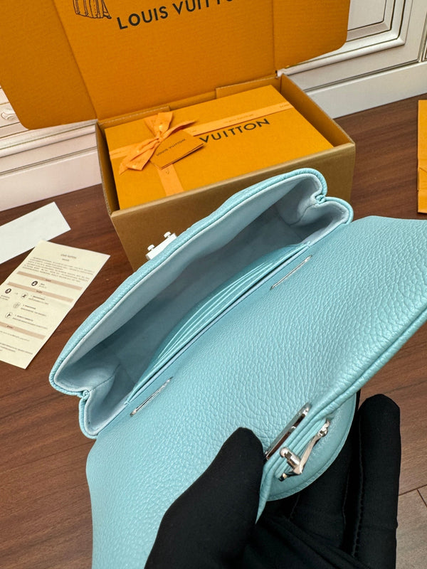 Nano Madeleine 21cm Azur Frost Pelle di vacchetta grana