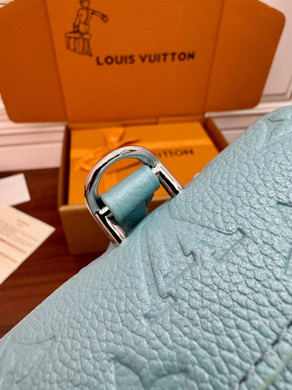 Nano Madeleine 21cm Azur Frost Pelle di vacchetta grana