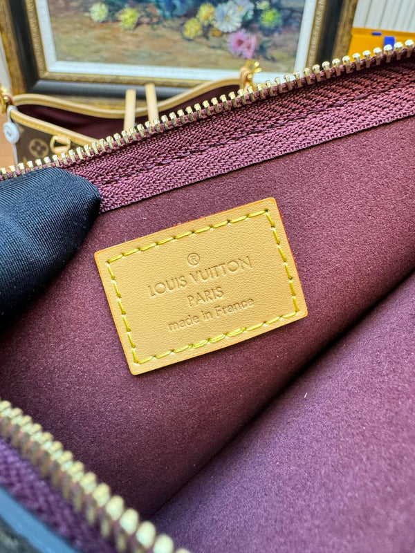 LV CarryAll PM 29cm Brown Monogram Canvas 206005