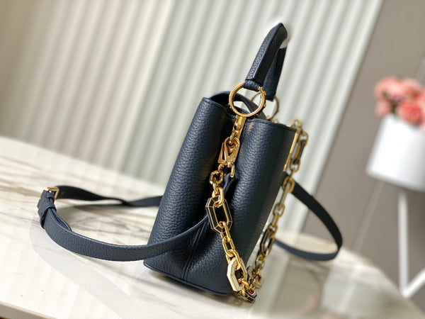 CAPUCINES BB 27CM DARK BLUE TAURILLON LEATHER