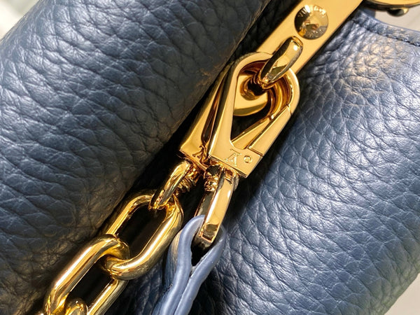 CAPUCINES BB 27CM DARK BLUE TAURILLON LEATHER