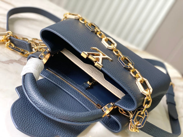 CAPUCINES BB 27CM DARK BLUE TAURILLON LEATHER