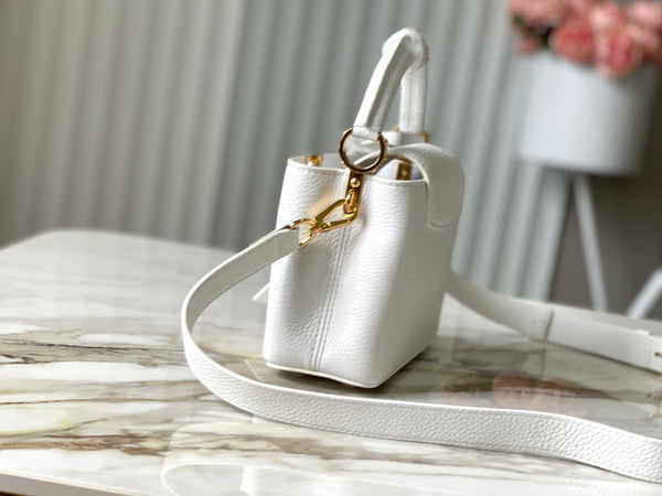 CAPUCINES MINI 21 IN WHITE TAURILLON GOLD HARDWARE