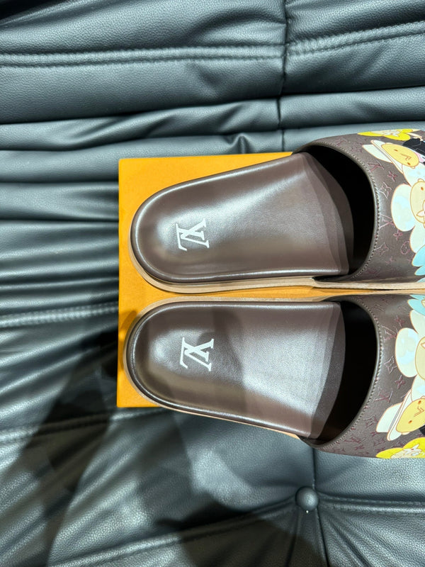 LV SLIPPERS IN CHOCOLATE BROWN MONOGRAM CALFSKIN
