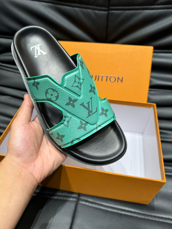 LV OASIS MULE IN SEA GREEN MONOGRAM CALFSKIN