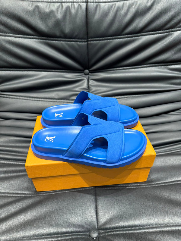 LV OASIS MULE IN COBALT BLUE SUEDE CALFSKIN