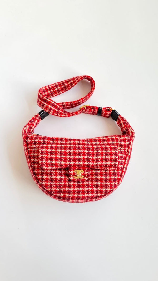 CC Houndstooth 30 Hobo Bag Red Wool Tweed