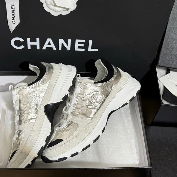 CC 25A Trainers Light Gold Black Cream Laminated Calfskin And Suede Calfskin 352120