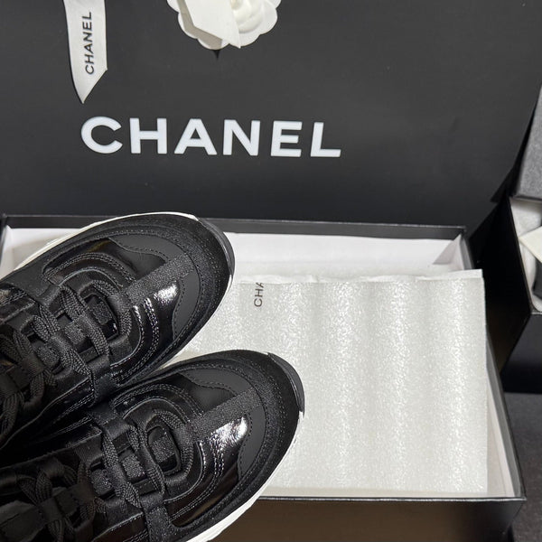 CC 25A Trainers Black Laminated Calfskin And Suede Calfskin 352121