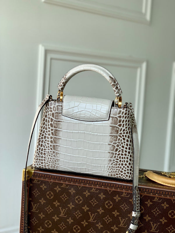 CAPUCINES BB 27 WHITE GREY TAURILLON GOLD HARDWARE