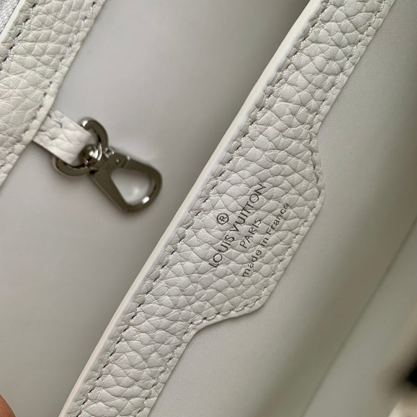 capucines mm 31.5 white taurillon leather silver hardware