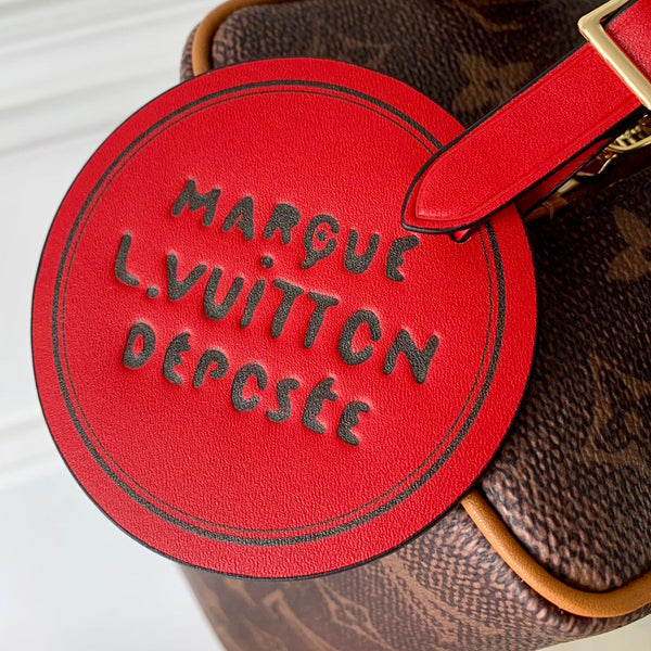 Lv Locker Dopp Kit 23 Monogramma Marrone