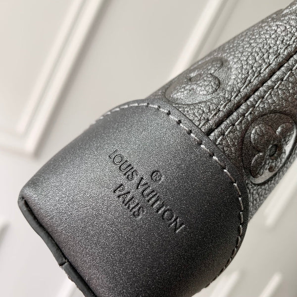 Lv Pochette Sevres 25.5 Black Leather Monogram Empreinte