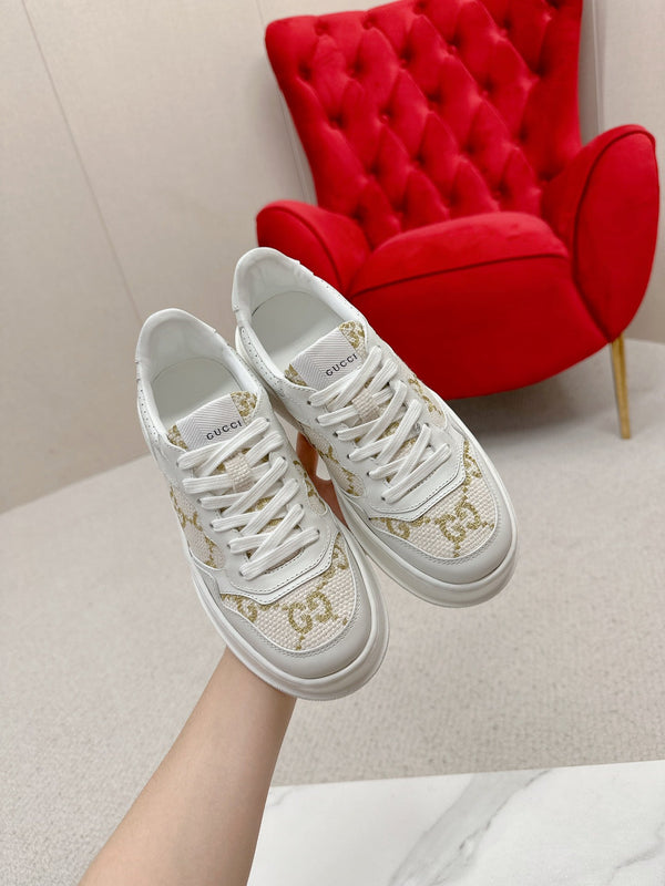 GG TRAINER IN PELLE DI VITELLO BIANCA CON MOTIVO