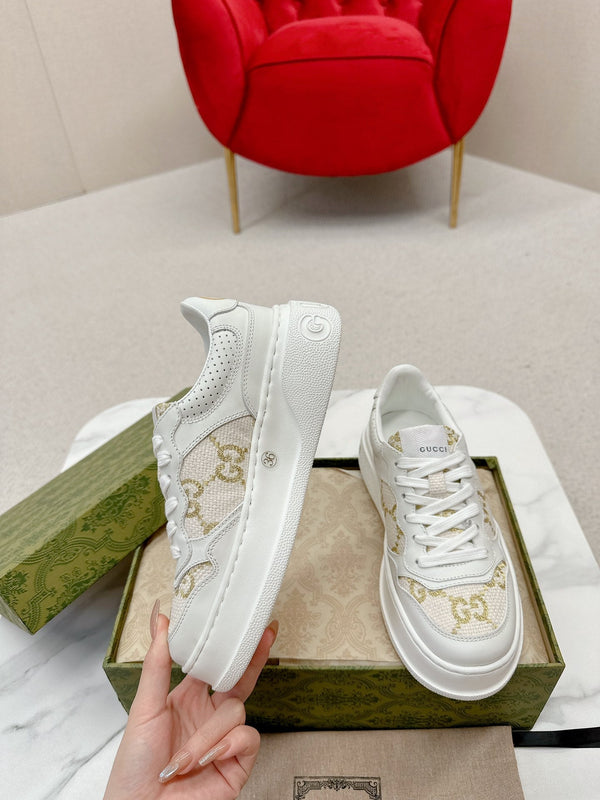 GG TRAINER IN PELLE DI VITELLO BIANCA CON MOTIVO