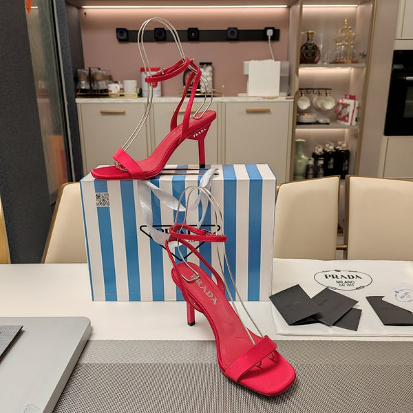 SANDALI CON TACCO ALTO PRA IN RASO ROSSO