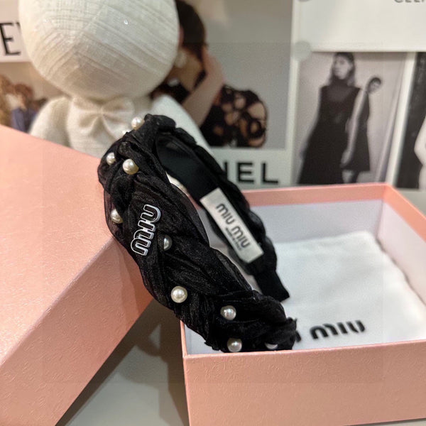 HAIR BAND IN BLACK CHIFFON PEARL-EMBELLISHED 395328