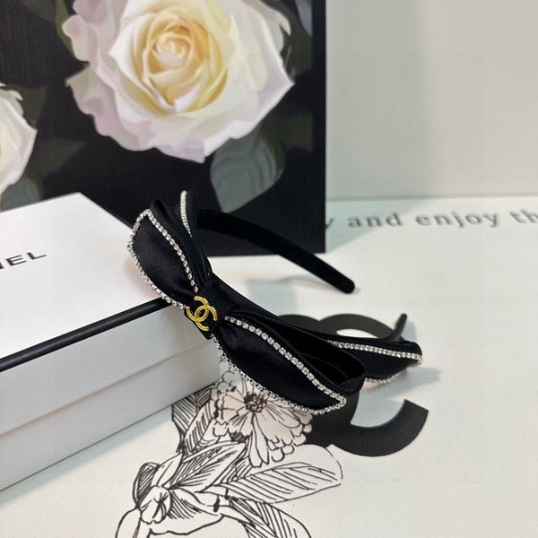 BLACK FABRIC WITH CRYSTAL HAIRBAND 412465