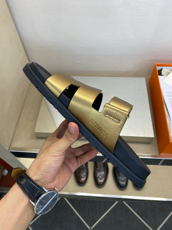 HM Men's Chypre Sandals Gold Calfskin 647574