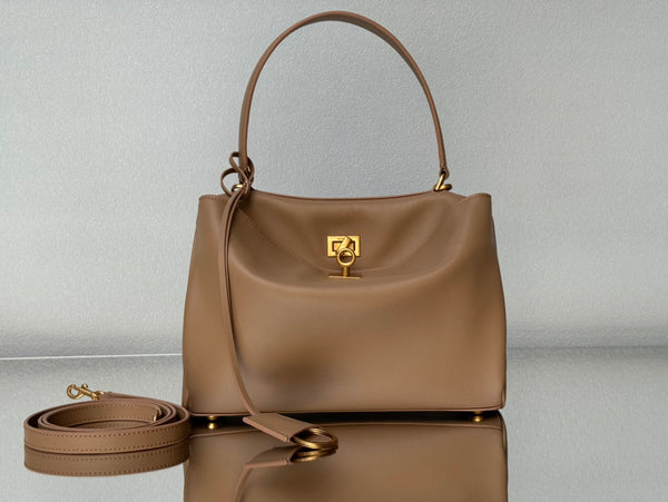 RODEO MEDIUM BAG 35 IN CAMEL BEIGE SMOOTH CALFSKIN GOLD HARDWARE