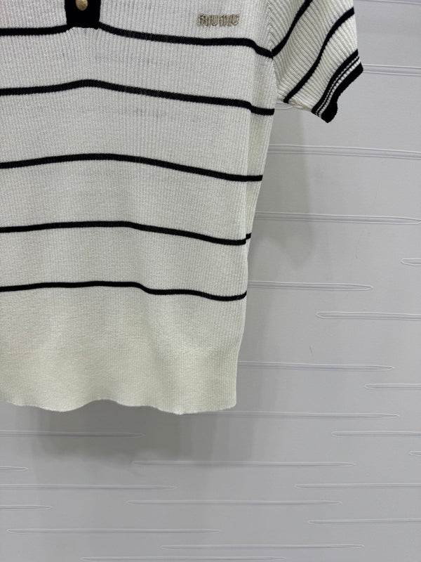 Miu Knit Short-Sleeved Cream Wool Nylon 380766