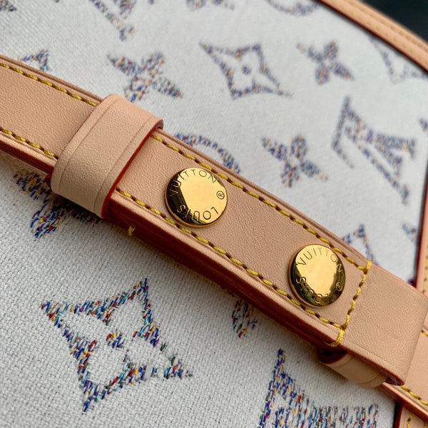 Lv Dauphine 20 Beige Leather White Monogram jacquard fabric