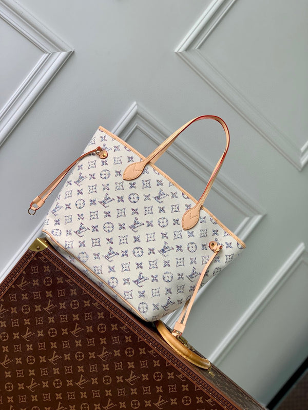 Lv Neverfull MM Beige Leather White Monogram jacquard fabric