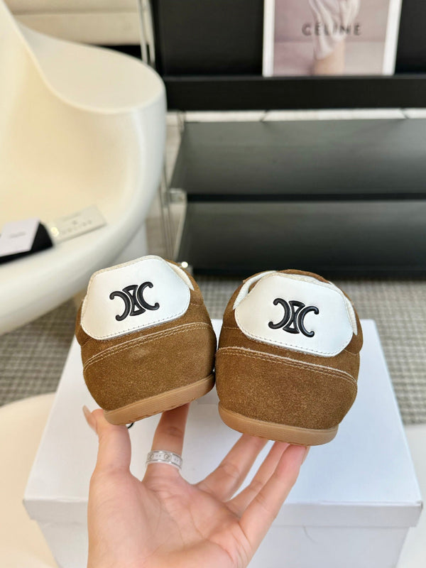 SCARPA DA STIVALETTO BASSA CON LACCI MARRONE SIDRO CAMOSCIO