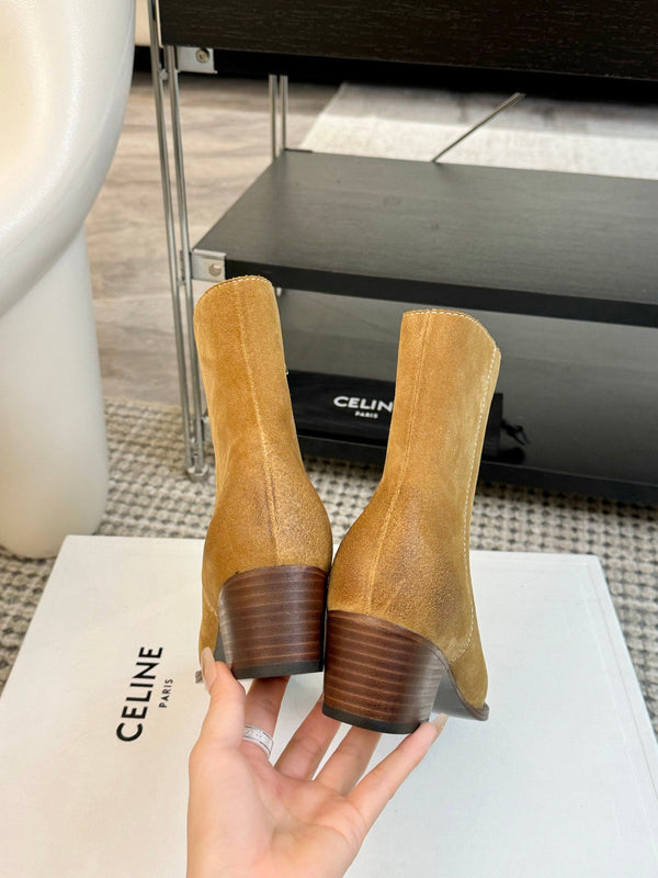 ANKLE BOOTS 45 MM IN PEANUT BROWN SUEDE