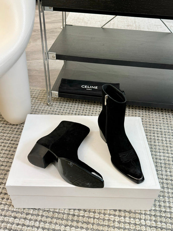 ANKLE BOOTS 45 MM IN BLACK SUEDE