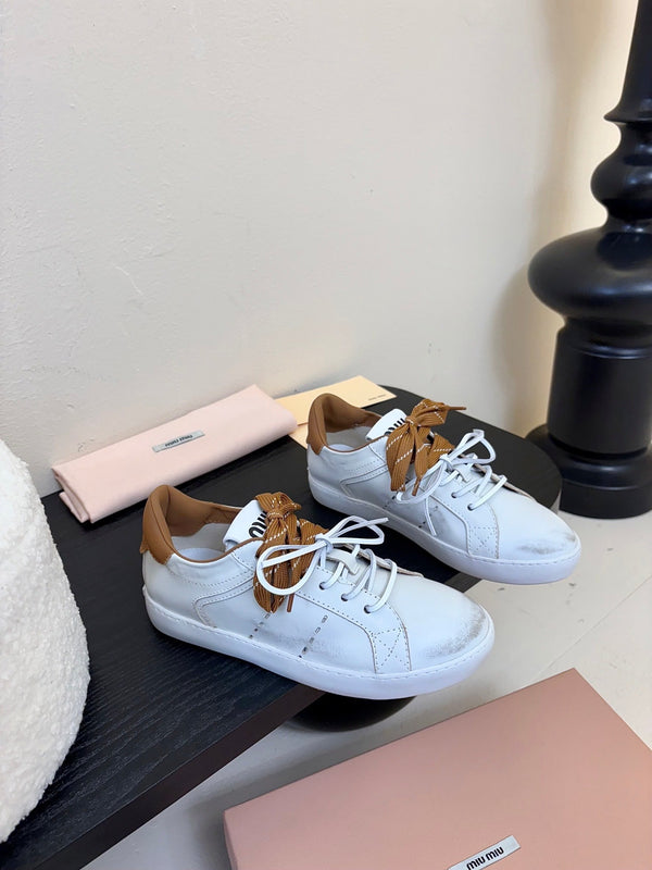 Miu 25C Sneakers Bianco misto Pelle Marrone 235748