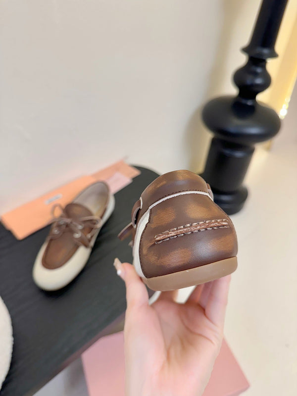 Mocassini Miu 25C in pelle marrone 235814