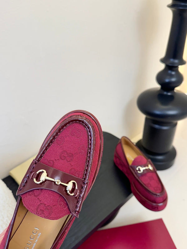 Mocassino con zeppa GC 2025 Horsebit in tela rossa e pelle bovina 296842