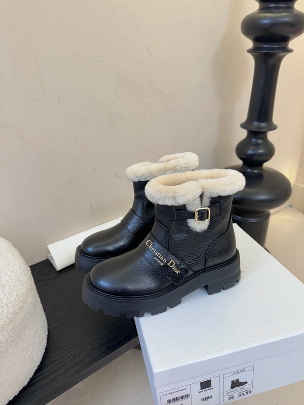 CD Alps D-Quest Ankle Boot Black Grained Calfskin Shearling 530608