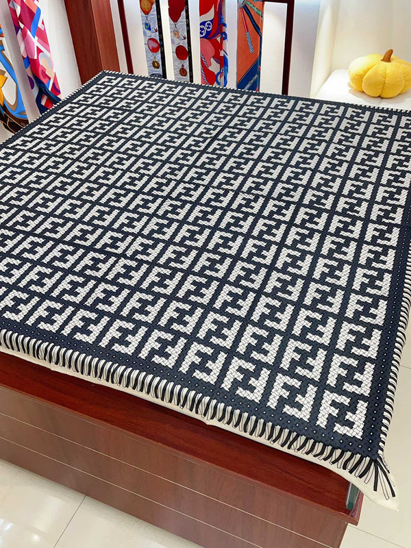 PONCHO FF 140 CM SCRAF IN CASHMERE SETA MONOGRAMMA NERO
