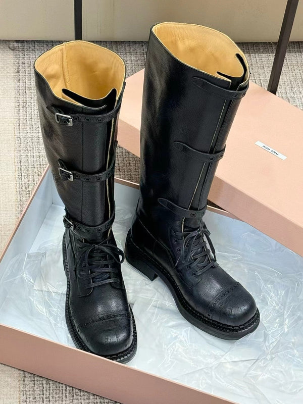 Bottes Miu à talon haut en veau verni noir