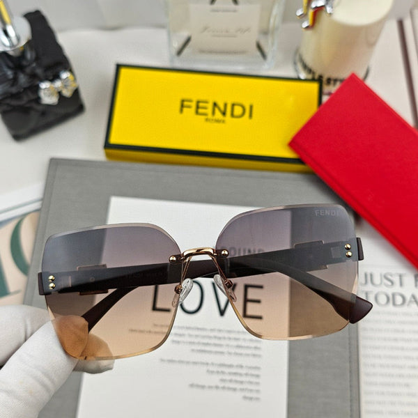 LUNETTES DE SOLEIL FIRST CRYSTAL CARRÉES 55509 EN ACÉTATE