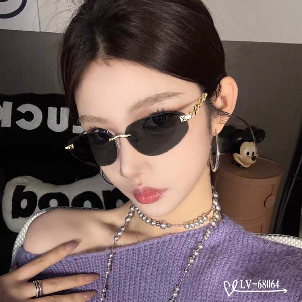 OCCHIALI DA SOLE CAT EYE CON CATENA 68064 IN METALLO