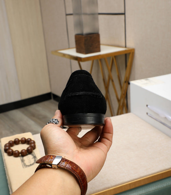 GG x Adidas Men's Jordaan Loafer Black Suede 456612