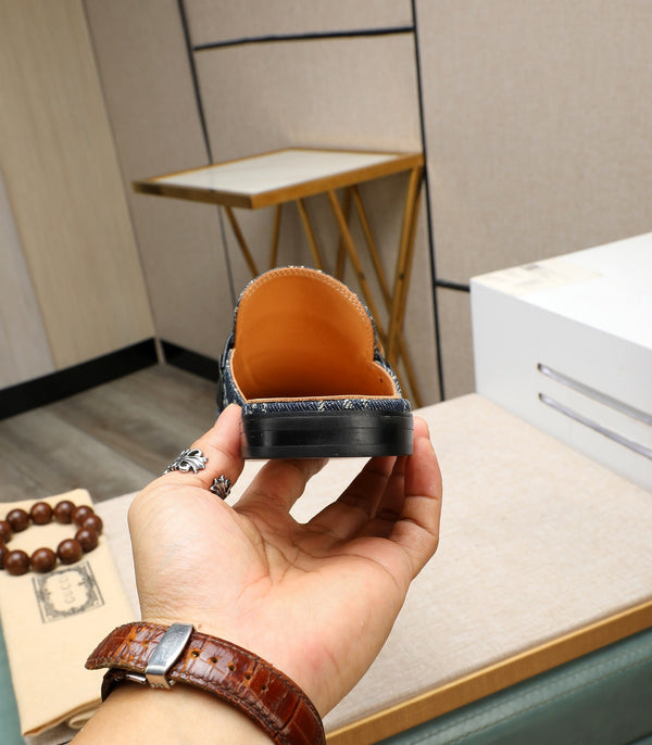 GG Men's Interlocking GG Mule Blue Denim 111476